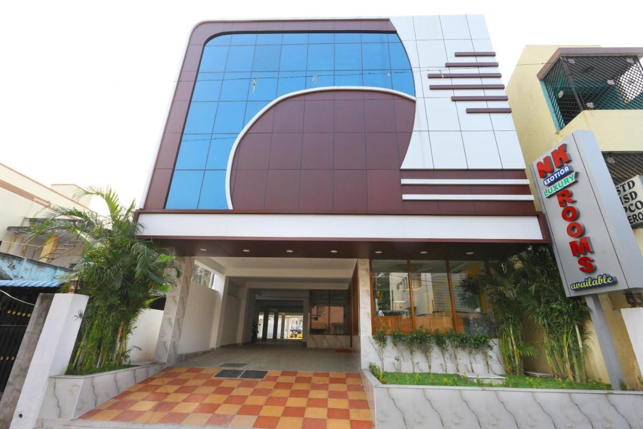 Hotel Fabexpress Nk Exotica à Chennai Extérieur photo